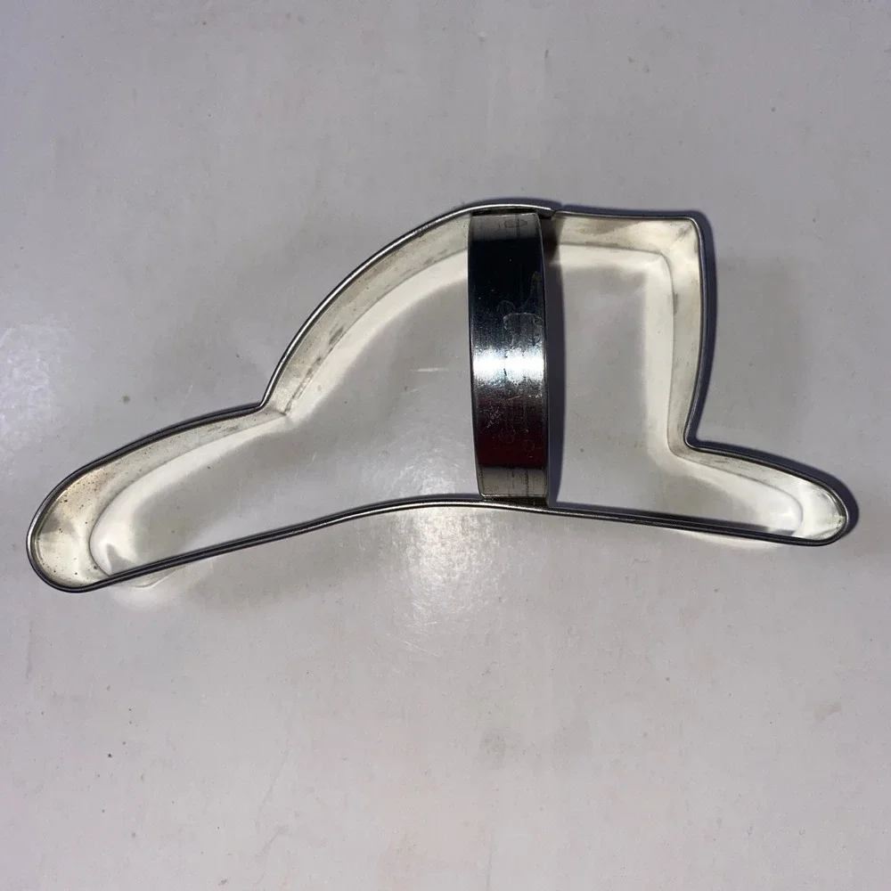 Firefighter Hat Cookie Cutter Vintage Metal‎ with Tag USA Made Novelty